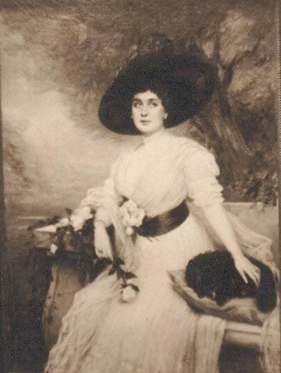 Historical photograph of Baroness D.E. Graevenitz, 1912 from the family album