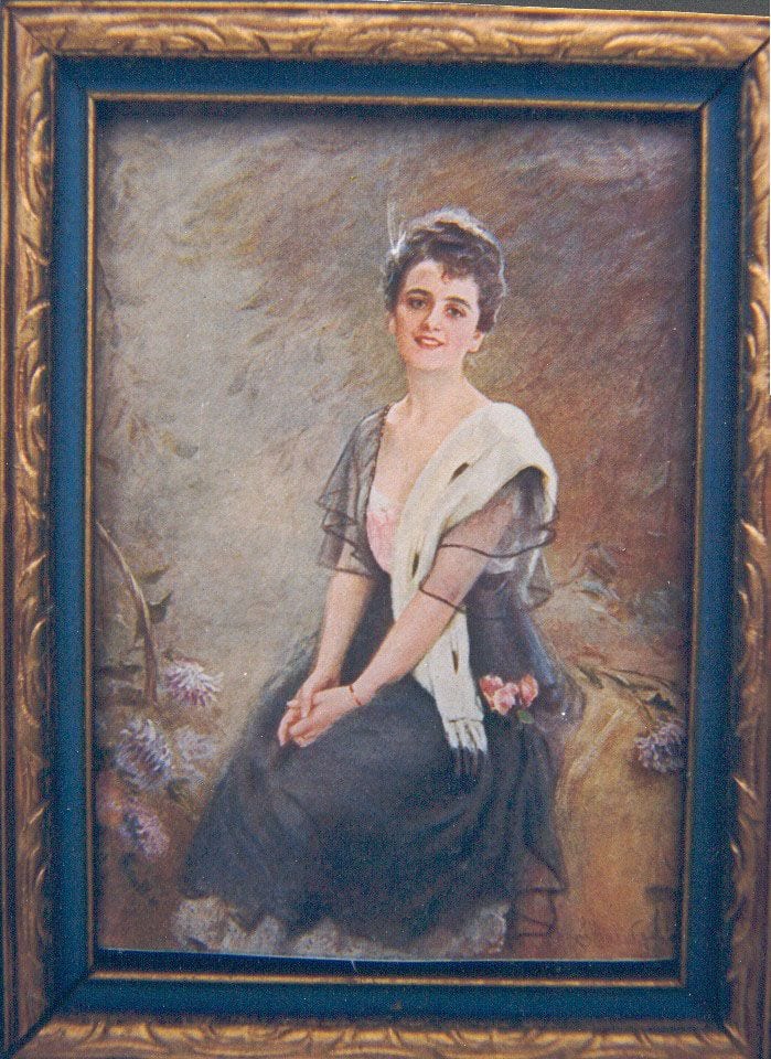 Historical photograph of Unknown person, 1916 from the family album