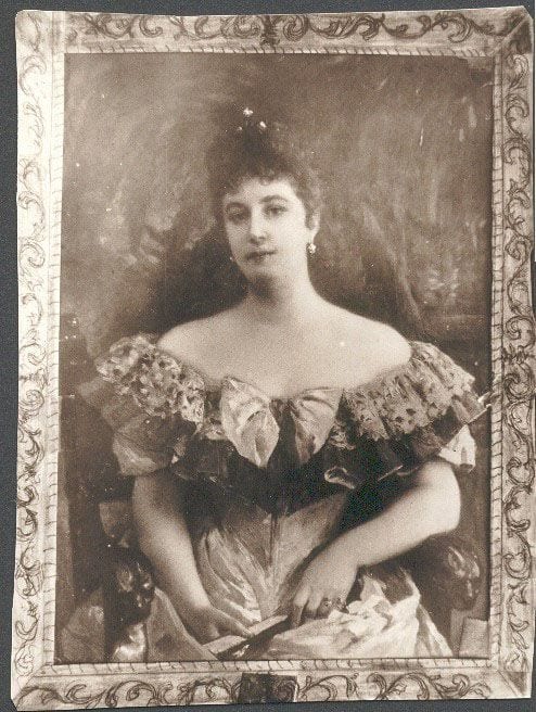 Historical photograph of Princess Tenislaeva (Tenisheva), 1901 from the family album