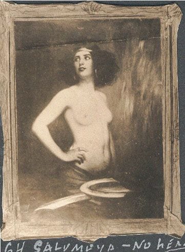Historical photograph of Salome - No Head, 1910 from the family album