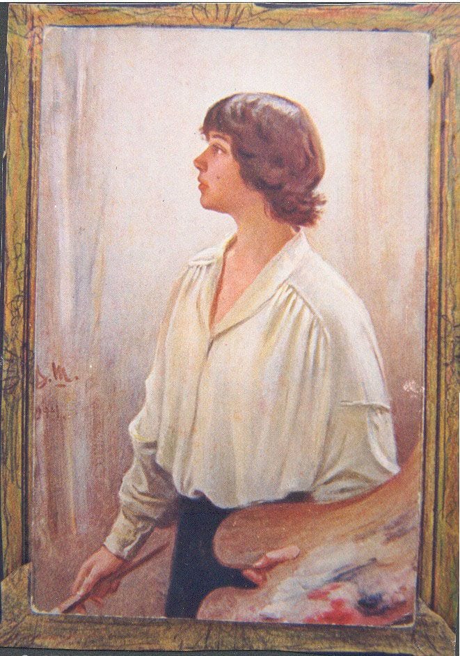 Historical photograph of Nadia (Nadja), 1914 from the family album