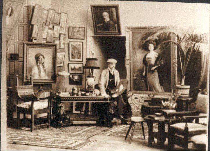 Stember in his last studio in Petrograd on #14 Chernyshev Pereoulok (14 Chernyshev Alley) in 1914. A